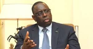 MACKY SALL SUR LE SECRET MÉDICAL : « Dans ce pays, les gens sont pressés de dire ce dont souffre une personne ».