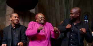 L’archevêque anglican « Saint » Desmond Tutu s’est tu à 90 ans. Père de l’expression « Nation arc-en-ciel », il était pour le port du préservatif