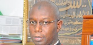 Pr Daouda Ndiaye honoré par l’Académie nationale de pharmacie française