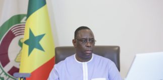 Décès d’IBK : les internautes ragent contre le tweet de condoléances de Macky Sall