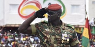 Sanctions contre le Mali : la Guinée « viole » l’embargo de la Cedeao