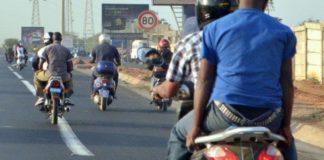 Transports sur deux-roues à Ndakaru : le gouverneur aux trousses des « Jakarta »