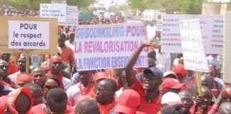 Troubles du système scolaire : Macky Sall appelle le gouvernement et la communauté éducative à assumer leurs responsabilités