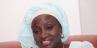 Mimi Touré, de retour dans les bonnes grâces de Macky
