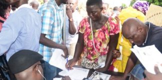 Parrainages: la société civile, pour un assouplissement des contrôles
