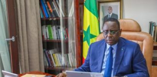 Dérives sur les réseaux sociaux: Macky Sall promet d’y «mettre un terme d’une façon ou d’une autre»