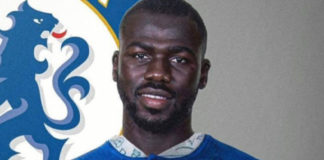Mercato: Kalidou Koulibaly signe un contrat avec les Blues