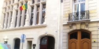 En «camionnette et armes blanches»: un «compatriote» attaque le consulat général du Sénégal à Paris