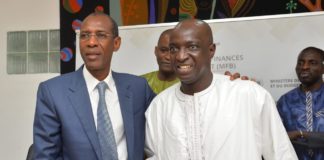 (PASSATION DE SERVICE) MINISTERE DES FINANCES ET DU BUDGET: Mamadou Moustapha Ba officiellement IN, Abdoulaye Daouda Diallo officiellement OUT