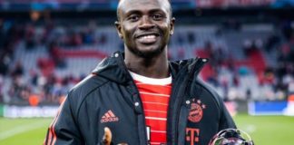 PERFORMANCE DES LIONS: Sadio rugit avec un but, une passe décisive et désigné homme du match.