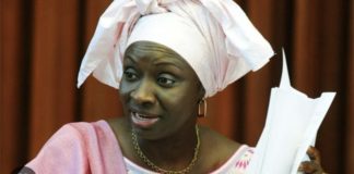 Accusations «marron-biaisé» de Farba: Mimi Touré se lave à grande eau
