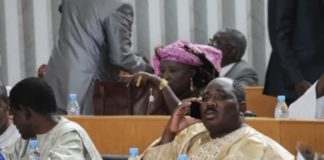ASSEMBLÉE NATIONALE- « On se connaît bien » a lancé Farba Ngom à Aminata Touré