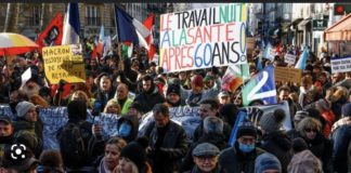 ACTU MONDE : Des milliers de manifestants dans la rue à Paris pour dénoncer la réforme des retraites