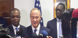 QUESTION DU 3E MANDAT : L’Ambassadeur des USA au Sénégal fait son arbitrage