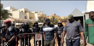 SONKO SOUS RÉSIDENCE SURVEILLÉE : Le Pastef invite tous ses militants à rejoindre le domicile de leur leader