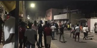 AFFRONTEMENTS À NGOR : Un gardien lynché à mort par les manifestants selon le procureur
