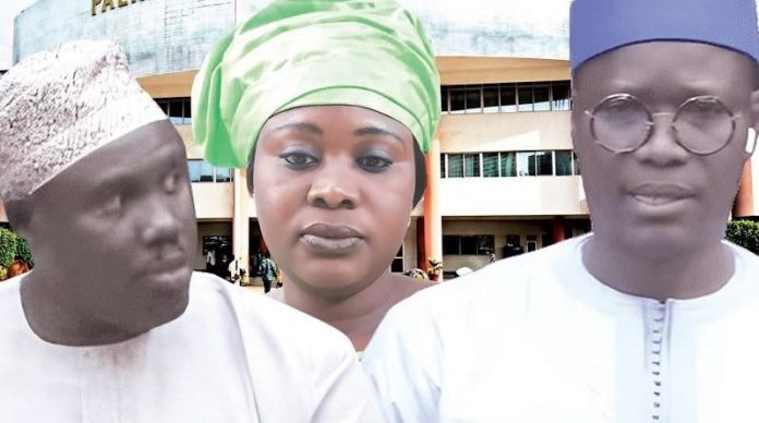 69EF5E27-457F-432A-94BC-F3790C25C84F