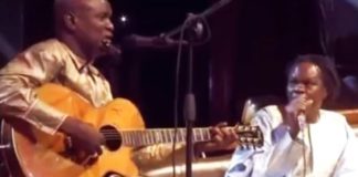 Honoré en terre ivoirienne : Baba Maal félicité par son frère Ismaila Lo