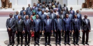 Ces ministres qui vont lâcher Macky s’il est candidat à un 3e mandat