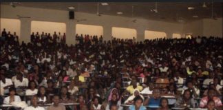 ENSEIGNEMENT SUPÉRIEUR : MACKY SALL EXIGE UNE « REPRISE EFFECTIVE » DES ENSEIGNEMENTS UNIVERSITAIRES