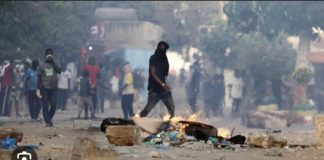 ARRESTATION DE SONKO : Des échauffourées à la cité Keur Gorgui, des pneus brûlés à Yarakh