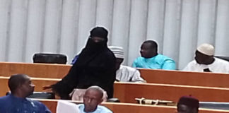 Assemblée Nationale: L’accoutrement de Coura Macky qui intrigue