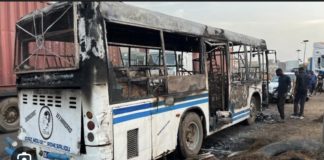 DEUX MORTS DANS L’ATTAQUE DU BUS TATA: L’autopsie prévue aujourd’hui