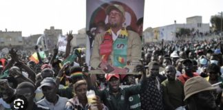 DAKAR : Des centaines de manifestants réclament la libération des « détenus politiques »