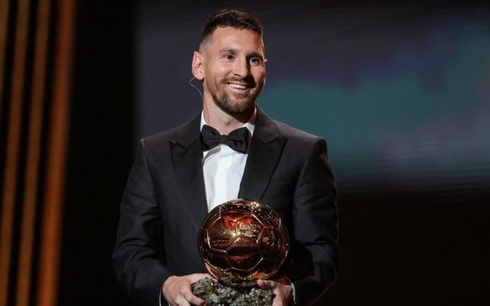 TOPSHOT-FBL-AWARD-BALLON D'OR-2023