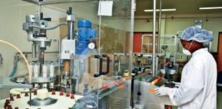 Vaccins : l’UE appuie le Sénégal, dont un projet d’usine ‘Madiba’