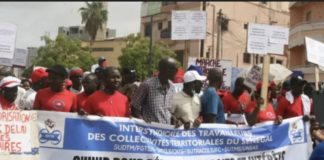 COLLECTIVITÉS TERRITORIALES : L’intersyndicale lève son mot d’ordre de grève pour 15 jours