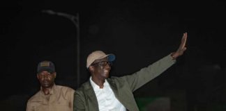 Présidentielle : Le PS s’accroche à Amadou Ba…