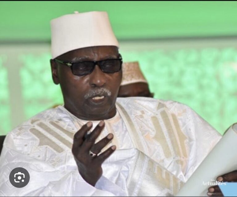 ZIARRA GÉNÉRALE À TIVAOUANE : Le Khalife invite les jeunes à se marier très tôt