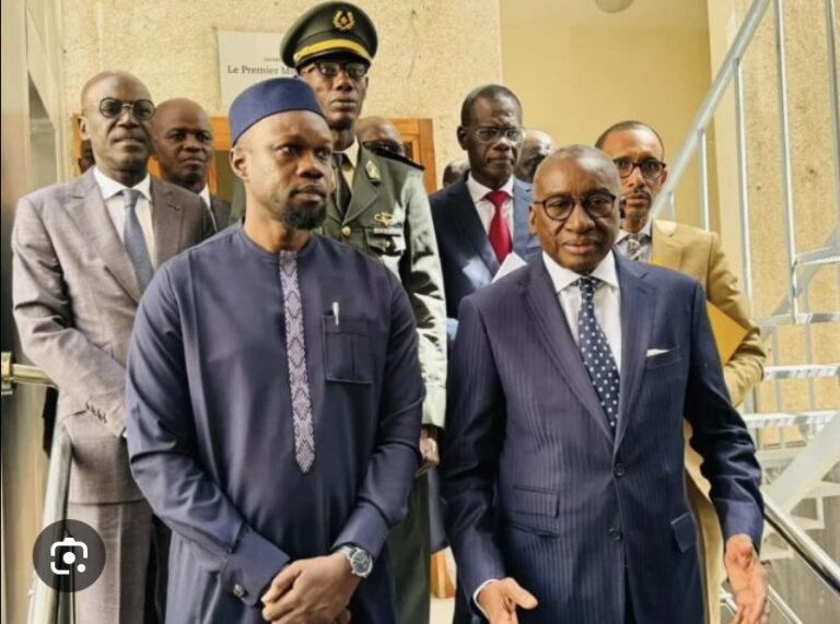 PASSATION DE SERVICE : PM Sonko et PM Sidiki Kaba font assaut d’amabilités