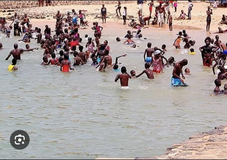 NOYADE À LA PLAGE DE MERMOZ : Le corps du lycéen toujours introuvable 48 heures après
