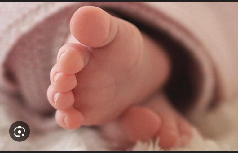 APRÈS LE SCANDALE KEUR YEURMANDÉ : La nounou S.Faye transforme un bébé de 11 mois en objet sexuel