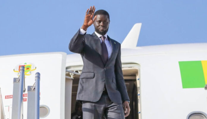 bassirou-diomaye-faye-avion-voyage-1