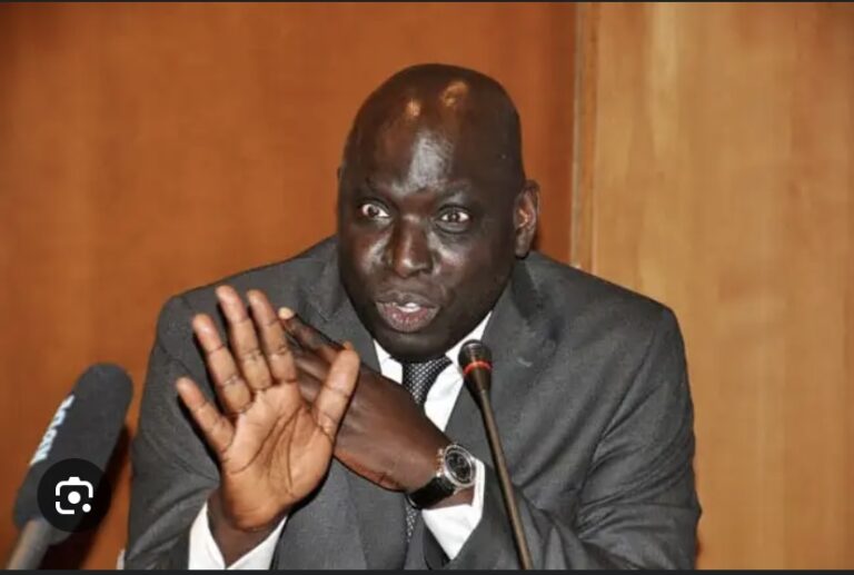 ´SES COMPTES BLOQUÉS’ : Madiambal évoque des « conséquences néfastes pour la boîte et le personnel »