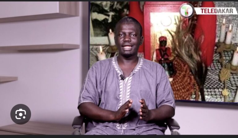 TRIBUNAL DE DAKAR : En possession de sa sextape, une ‘fillette’ de 20 ans fait chanter Cheikh Ahmed Cissé