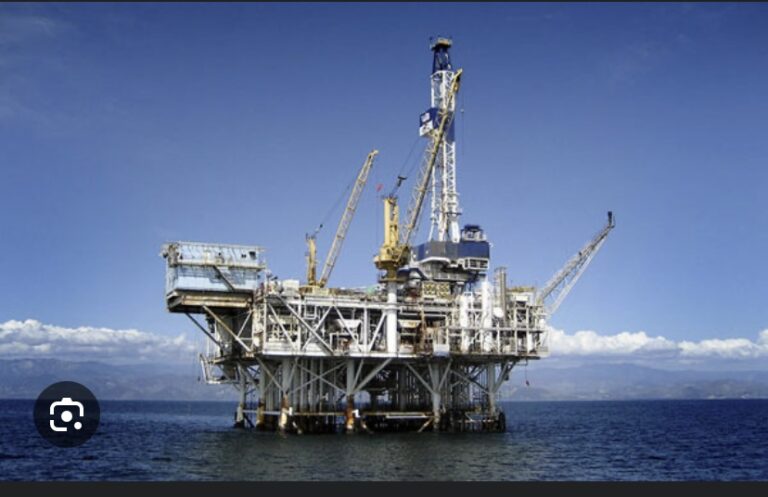 SANGOMAR : Woodside Energy annonce la sortie du 1er baril de pétrole