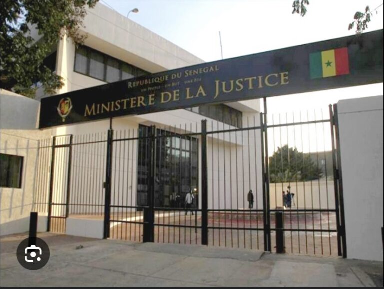 PRÉSUMÉ MEURTRE COMMIS PAR UN ‘GRACIÉ’ : Le ministère de la justice dément !