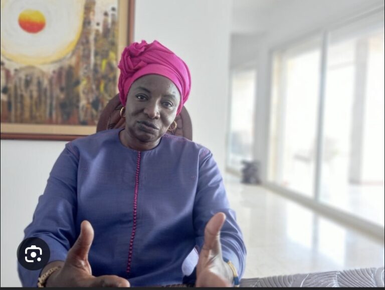 IMMIGRATION IRRÉGULIÈRE : ‘Restez avec nous’ lance Aminata Touré aux jeunes