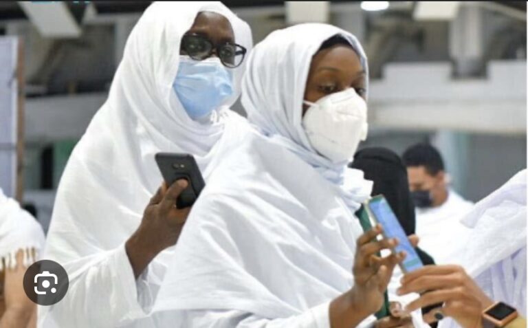 COVID 19 : 147 sur 590 pèlerins testés positifs au variant Omicron