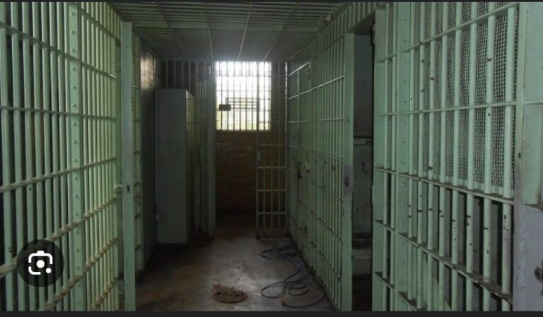 ÉVASION À LA PRISON DE MATAM (Source A)