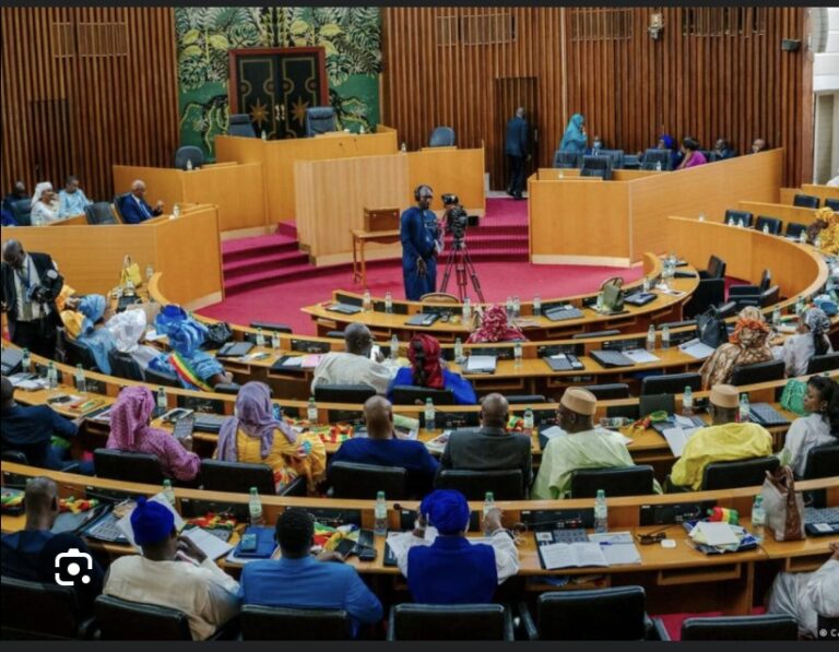 DPG DE SONKO DEVANT L’ASSEMBLÉE NATIONALE : Les présidents des trois (3) groupes parlementaires se sont rencontrés