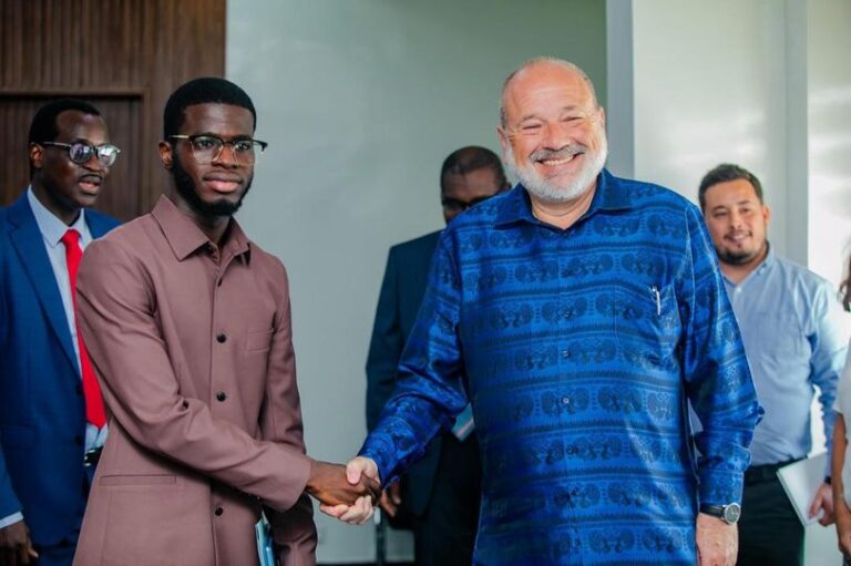 Renégociation réussie du contrat d’électrification rurale par l’ASER