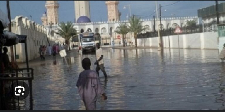 TOUBA : Un élève meurt électrocuté dans les eaux pluviales