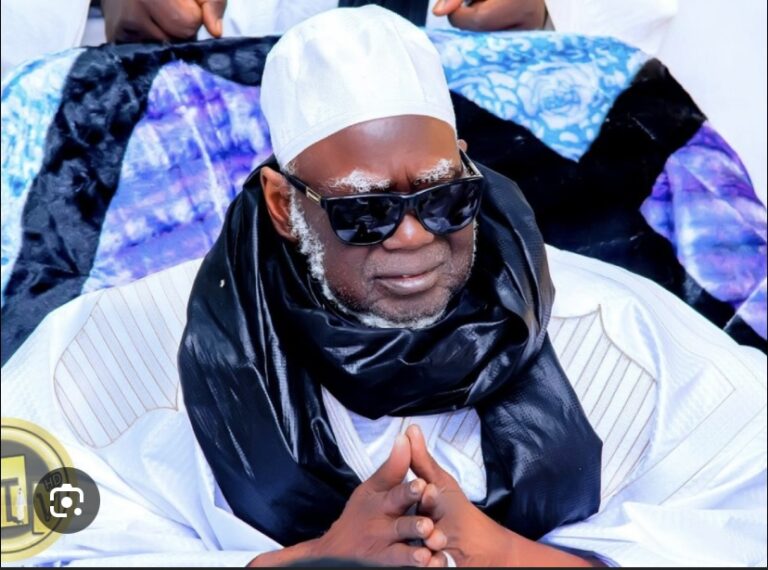 INONDATIONS À TOUBA : Serigne Mountakha offre 200 millions aux sinistrés