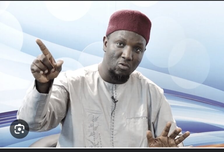 SORTIE VIRULENTE DE CHEIKH OUMAR DIAGNE CONTRE LE MOURIDISME : Plusieurs plaintes déposées contre le directeur des Moyens généraux de la Présidence