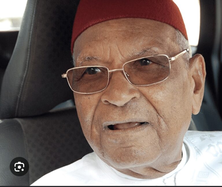 NÉCROLOGIE : Décès du Professeur Amadou Mahtar Mbow